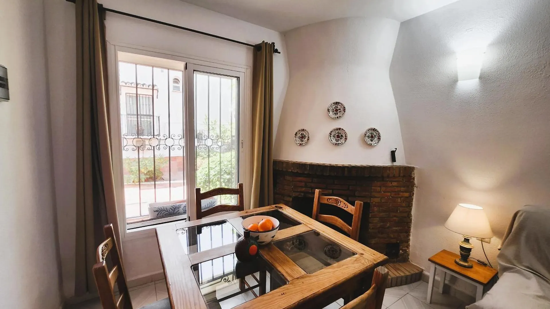 別荘 ネルハ Casa Andaluzヴィラ スペイン
